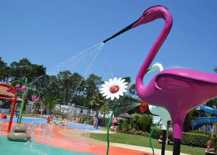 Mobil Climatise Кемпинг Леж-Кап-Ферре